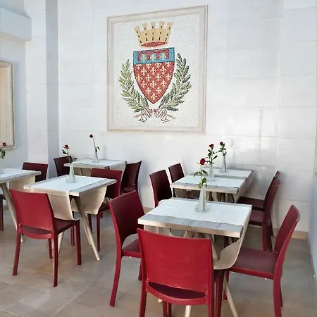 Hotel Boutique Enia 3*