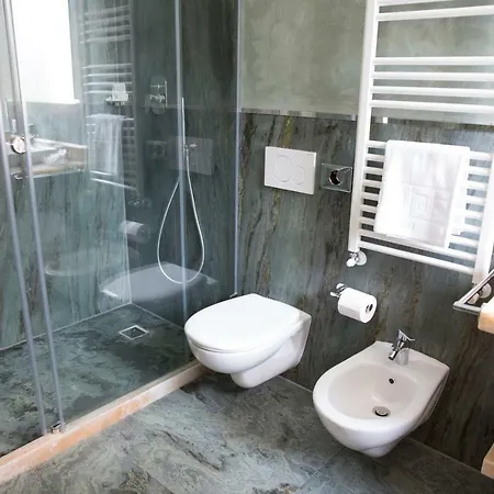 Boutique Enia Hotel 3*
